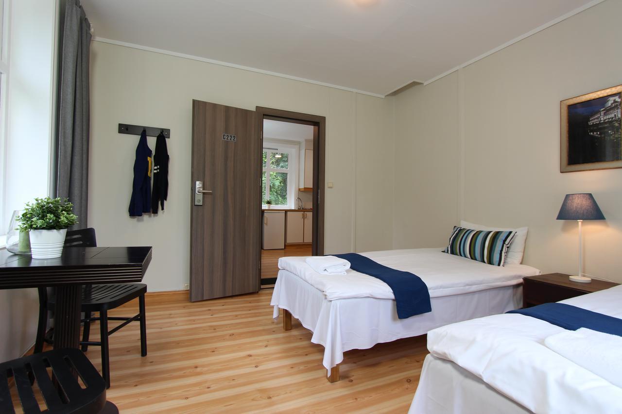 Slottet Apartments ティッサダル エクステリア 写真
