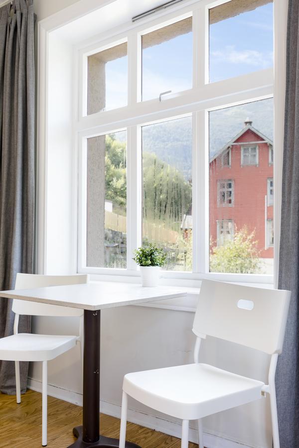 Slottet Apartments ティッサダル エクステリア 写真